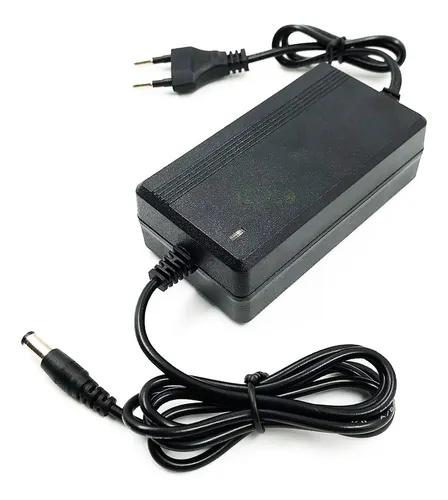 Fonte 12v 5a Bivolt- Preta 5 Amperes - Plug P4